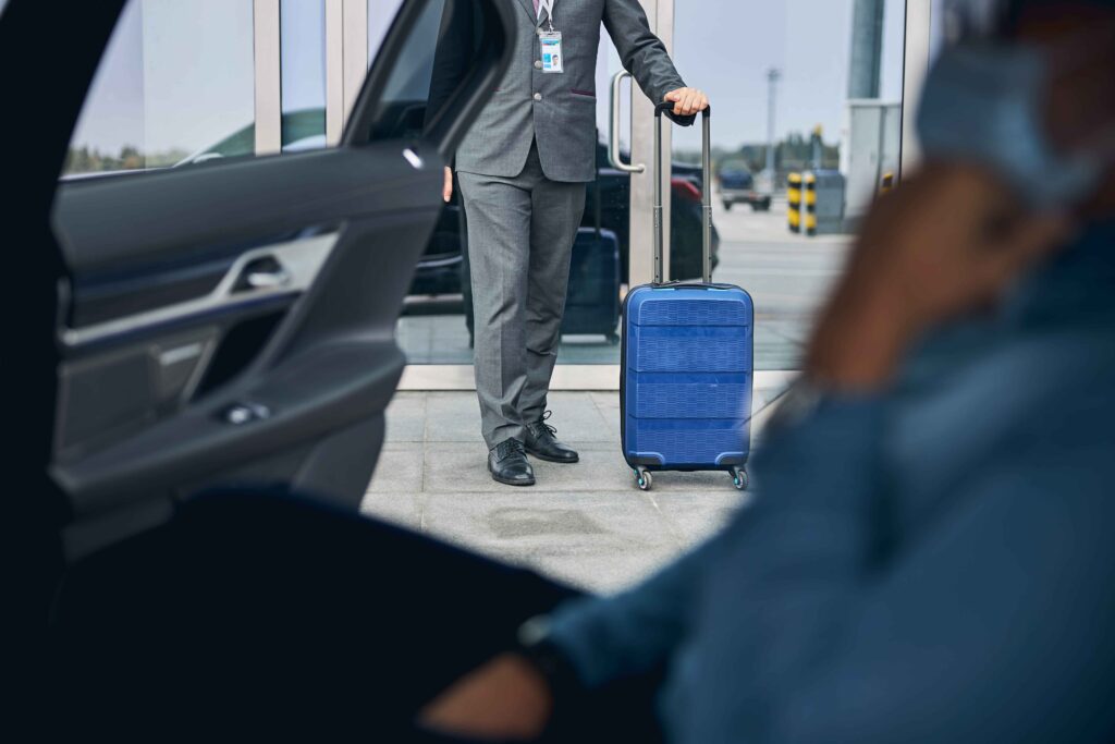 Airport Transportation Englewood – Reliable and Punctual Service to O’Hare and Midway