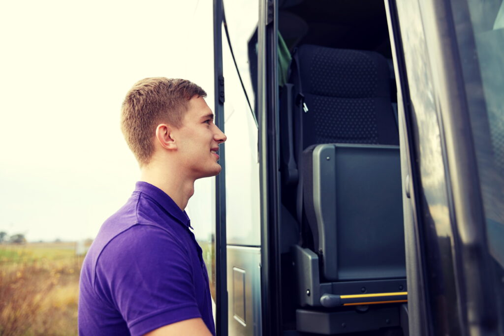 Shuttle Bus Transportation Service Evanston – Group Travel for Your Needs